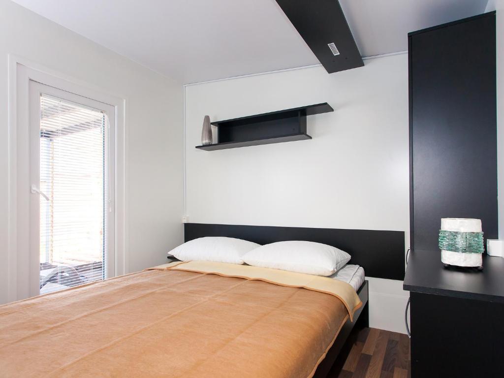 Camping Adria Mobile Homes In Camping Kastanija Novigrad Istria 部屋 写真