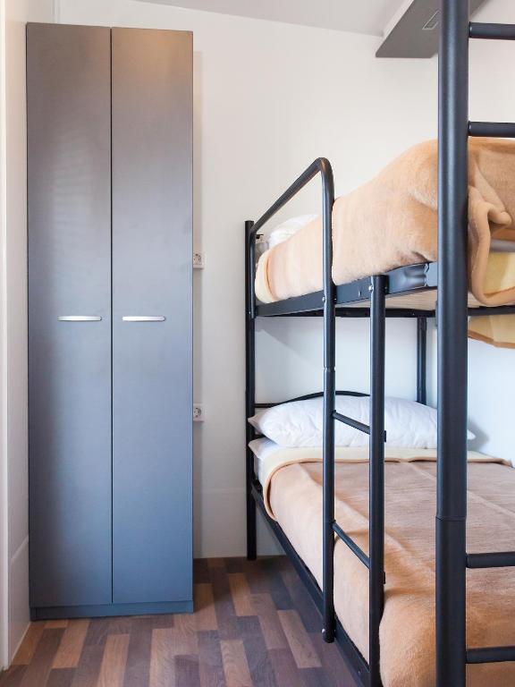 Camping Adria Mobile Homes In Camping Kastanija Novigrad Istria 部屋 写真